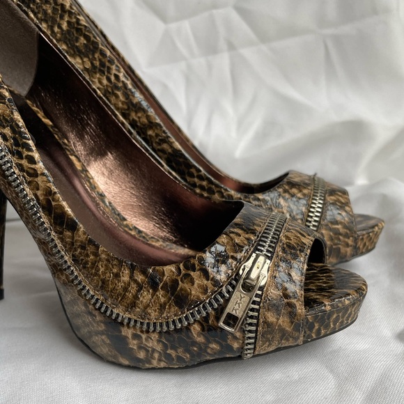 Aldo Snake Print Platform Heels BNIB SZ 8.5 (39) - Picture 2 of 12